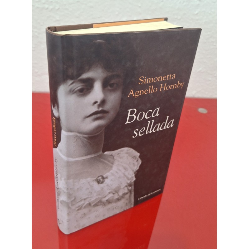 BOCA SELLADA - AGNELLO HORNBY, S.