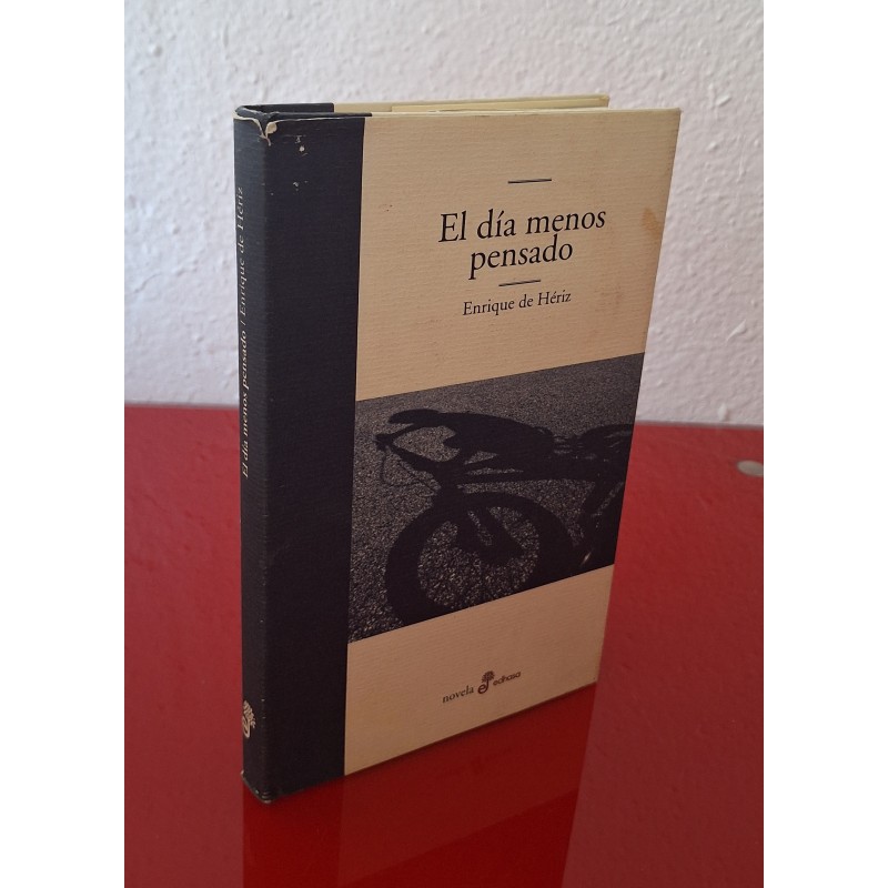 EL DÍA MENOS PENSADO - DE HÉRIZ, ENRIQUE